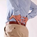 Bacaklardaki ağrı ve uyuşma bel fıtığı olabilir