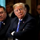 Trump: Çin tarafından kazıklanıyoruz