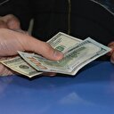 Dolarda düşüş yüzde 5'i aştı