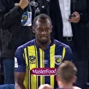 Usan Bolt ilk resmi futbol maçına çıktı