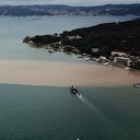 İstanbul Boğazı'nın rengi değişti