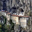 Vatandaş Sümela Manastırı'nda define söylentisine inandı