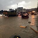Sakarya’da sağanak yolları göle çevirdi