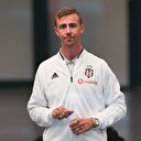 Guti kafaları karıştırdı