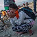 Endonezya'da felaketin bilançosu ağırlaşıyor: Cesetler sahile vurdu