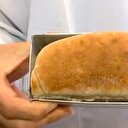 Ekmeği hamam böceğinden çıkardılar