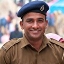 Hindistan’da polislere talimat: Az gülün