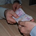 Emekliye 456 liralık zam cepte