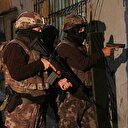 Polis ekipleri operasyon düzenledi: Labirent gibi evde çifte demir kapı