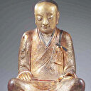 Heykelin içinden mumya çıktı