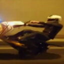 Scooter motor ile tek teker şovu kötü bitti