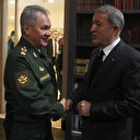 Akar, Şoygu ile telefonda görüştü