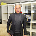 Tek başına
Mısır'ı sallıyor