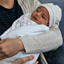 18 haftalıkken anne karnındaki ameliyatla hayata tutundu