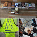 FETÖ'nün hücre evinde sarı ve kırmızı yelekler ele geçirildi