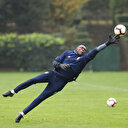 Parasını sonuna kadar almak için F.Bahçe'den ayrılmıyor