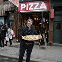 Beş parasız ABD'ye gitti en başarılı göçmen belli oldu