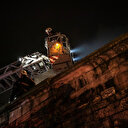 Fatih'te 3 katlı binada yangın: 1 kişi ölü