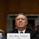 ABD Venezuela'daki diplomatlarını çekmeyeceğini açıkladı