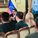 ABD çemberi daraltıyor Maduro direniyor