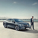 Renault liderliği bırakmadı