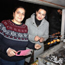 Gündüz ev kadını gece iş kadını
