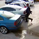 Deprem otomobilleri böyle salladı