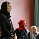 Yeni Zelanda'da kadınlar destek için başörtüsü takacak