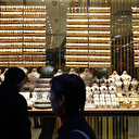 Gerçeğinden ayırt edilemiyor: Kuyumcuların başını derde sokuyor