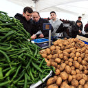 Ankara'da 6 bin ton meyve, sebze ve bakliyat satıldı