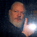 Assange'ın iadesine İngiliz hükümeti karşı çıkmalı