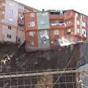 Kağıthane'deki binanın yıkılma anı