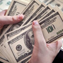 Dolar güne 5.83'ten başladı