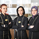 Üniversite mezunu kadınlar profesyonel kasaplık yapıyor