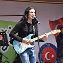 Murat Kekilli Suriye'de 23 Nisan konseri verdi