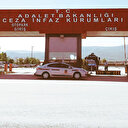 İlaç kutusunda şifreli notlar