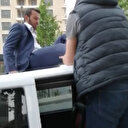 UBER sürücüsü aracının tavanında gözaltına alındı