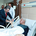 Bakan Koca’dan Nuri Pakdil’e hastane ziyareti