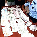 Dilencinin üzerinden çıktı: Say say bitiremediler