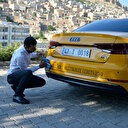 Şehit yakınlarını ücretsiz taşıyor