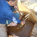 Sason'da suyunun şifalı olduğuna inanılan çeşmeye ziyaretçi akını