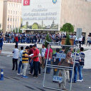 Diyarbakır polisinin belediye binasına giriş anı