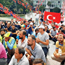 Kimsesizlerin ekmek nöbeti