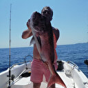 1 metrelik oltayla 20 kiloluk iki dev balık yakaladı