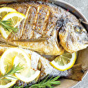 Balık salatayla güzel