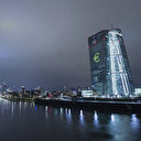 ECB faizi 10 baz puan düşürerek yüzde eksi 0.50’ye indirdi