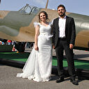 Hava gösterilerinde gelin damat sürprizi