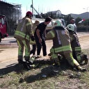 Tuzla'da fabrika yangını: Patlamada iki itfaiye eri yaralandı