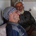 Engelli çocuğuna bakan 82 yaşındaki tevekkül timsali Emin amca: O bize Allah'ın hediyesi