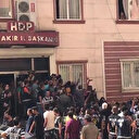 HDP'lilerden Diyarbakır annelerine camlardan sözlü taciz ve hakaret